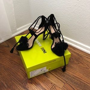 Gianni Bini ankle tie heels - size 8